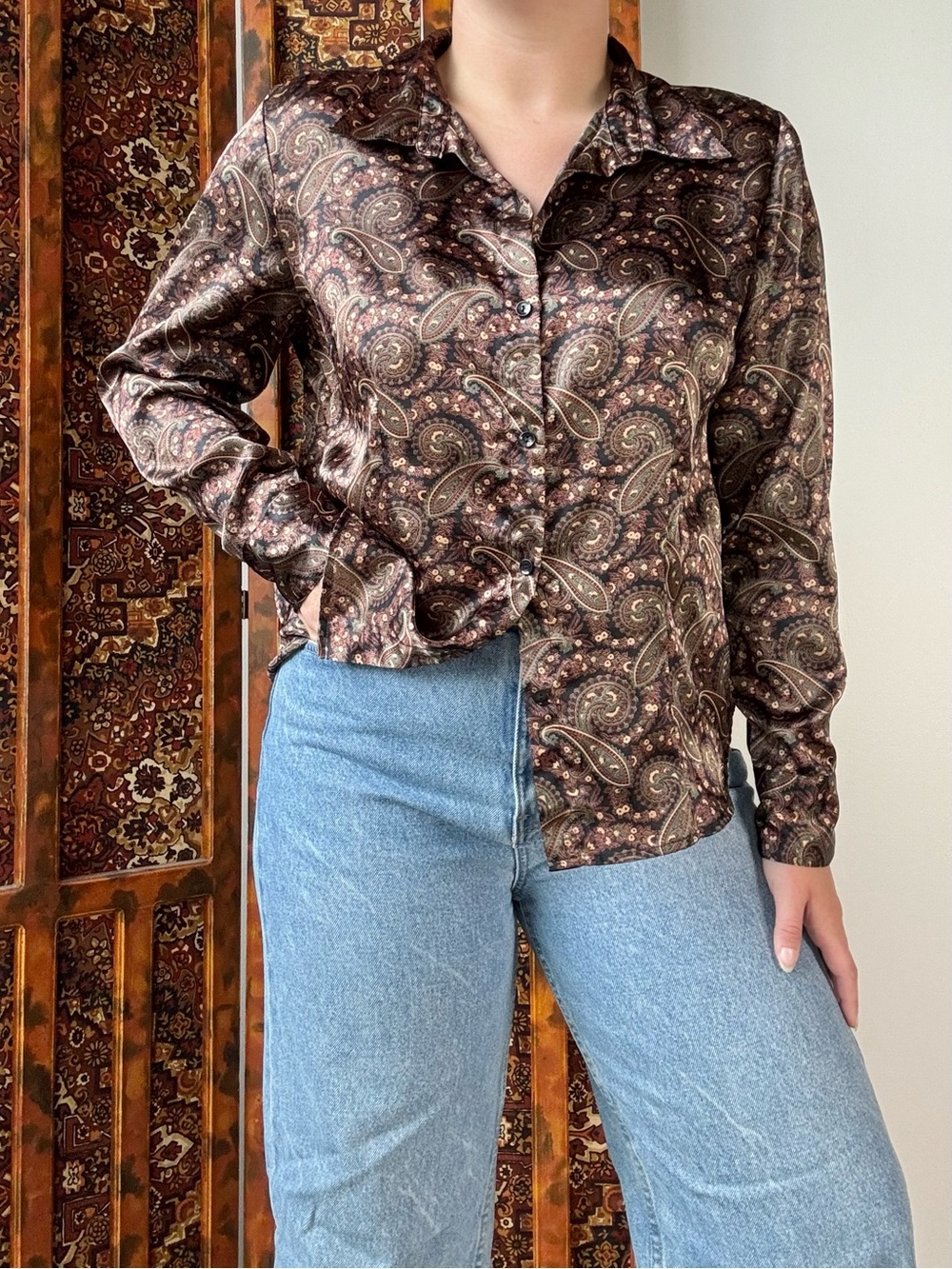 Vintage 90s Jaclyn Smith Satin Paisley Blouse